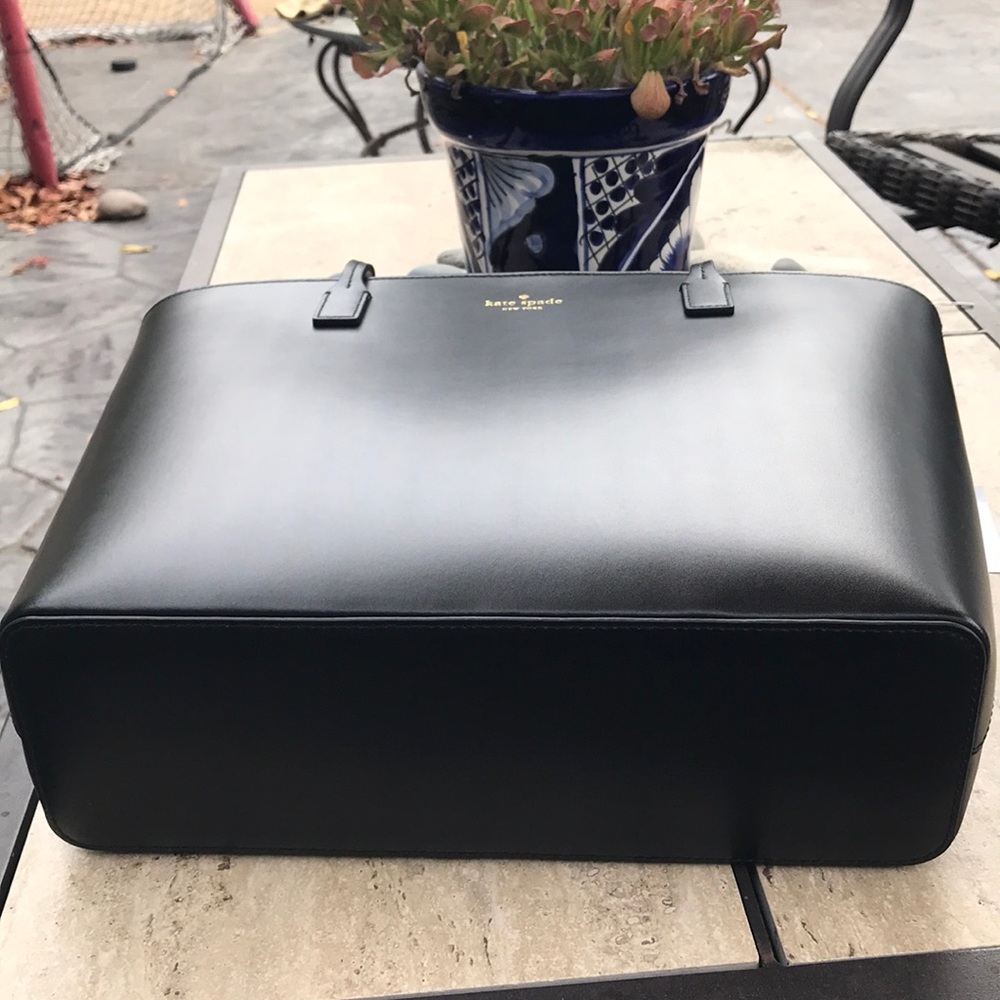 Kate Spade Shoulder Tote ♥️♠️♥️♠️ - Picture 7 of 8